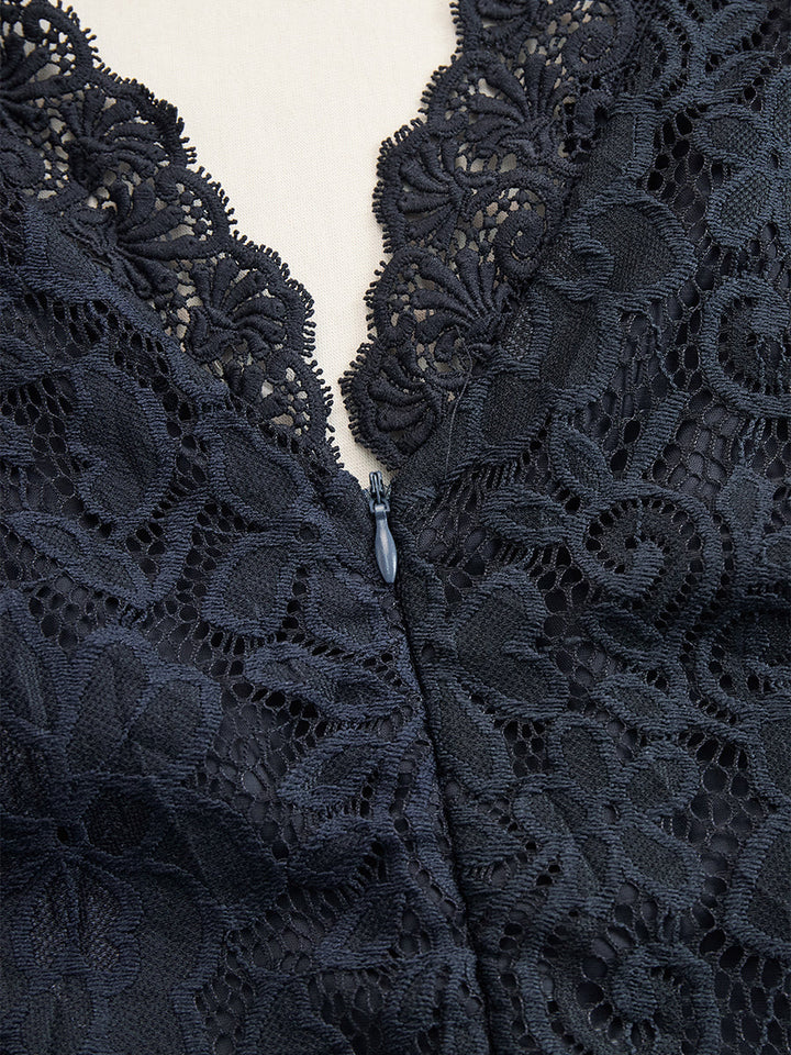 Morgan & Brooke | Blue Lace Sleeveless Casual Dress