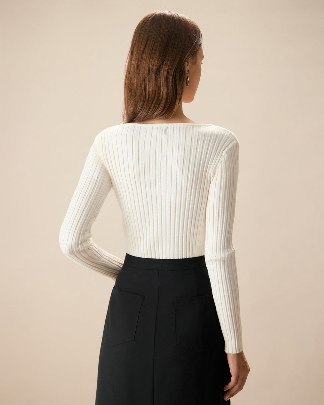 Morgan and Brooke | White V Neck Ribbed Knit Top