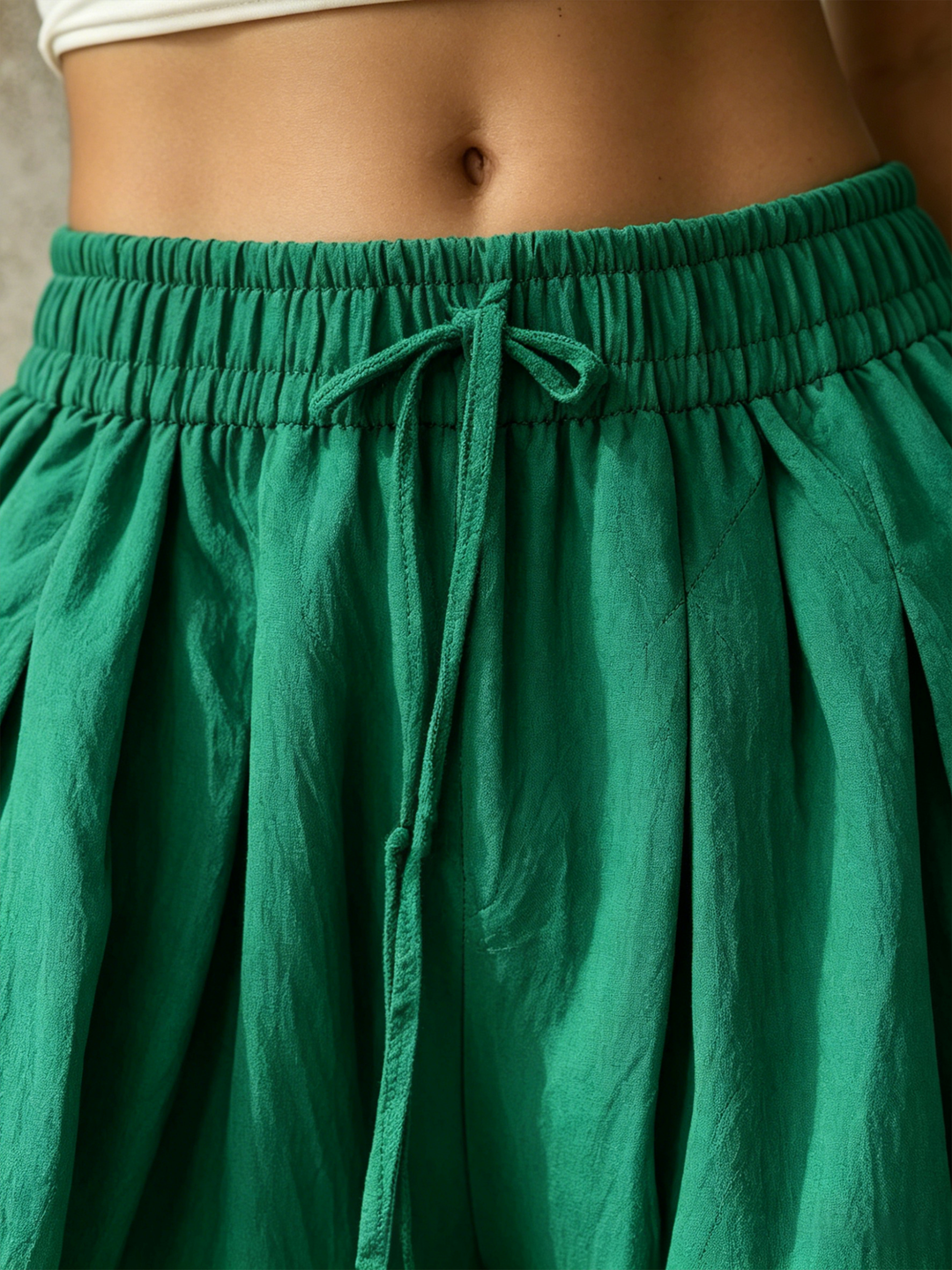 Morgan & Brooke | Emerald Green Bow-Tie Waist Balloon Harem Pants