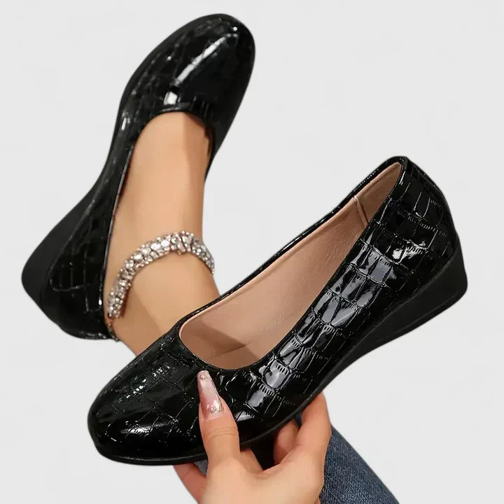 Morgan and Brooke | Zemiryahh | Orthopedic Shoes