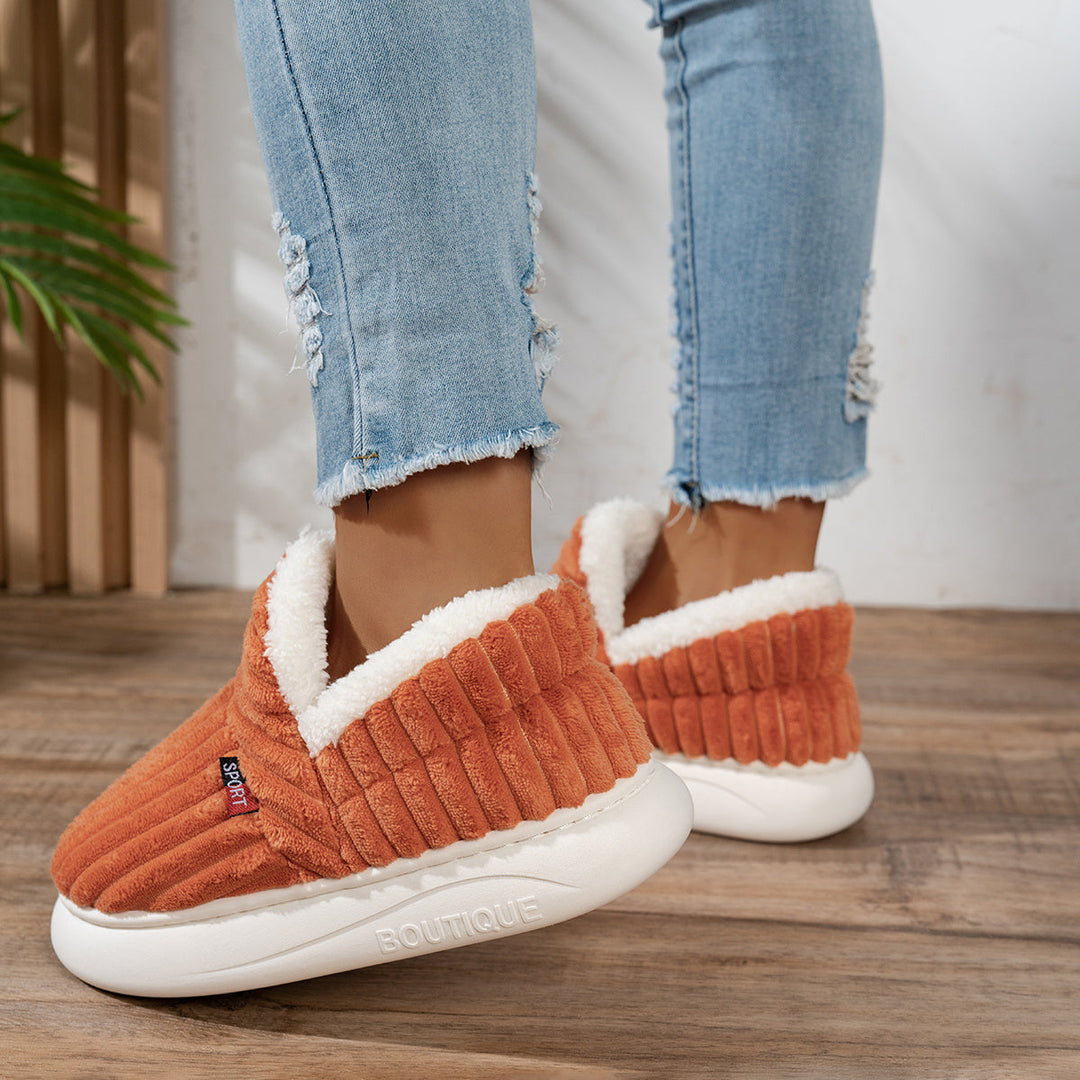 Morgan and Brooke | Alamodara™ | Slippers - Cozy Winter