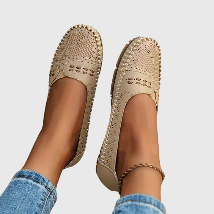 Morgan and Brooke | Maple™ | Orthopedic Shoes