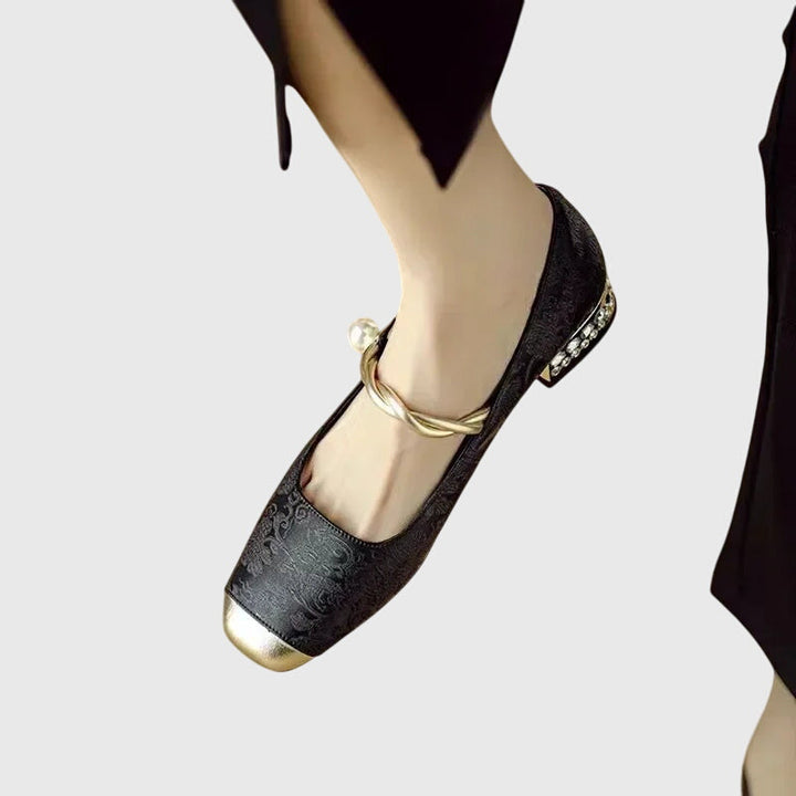 Morgan and Brooke | Cilia™ | Orthopedic Sandals