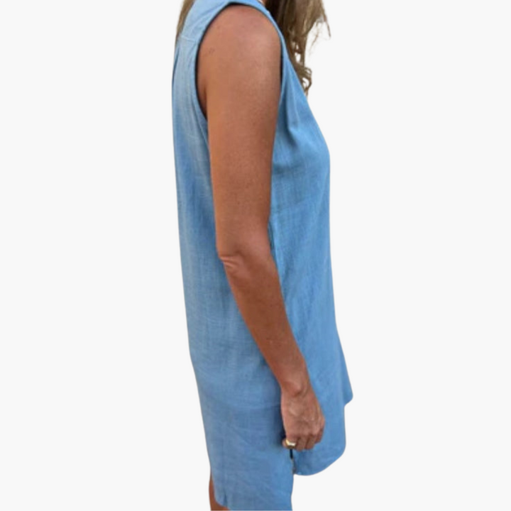 Morgan & Brooke | Black Sleeveless V-Neck Dress