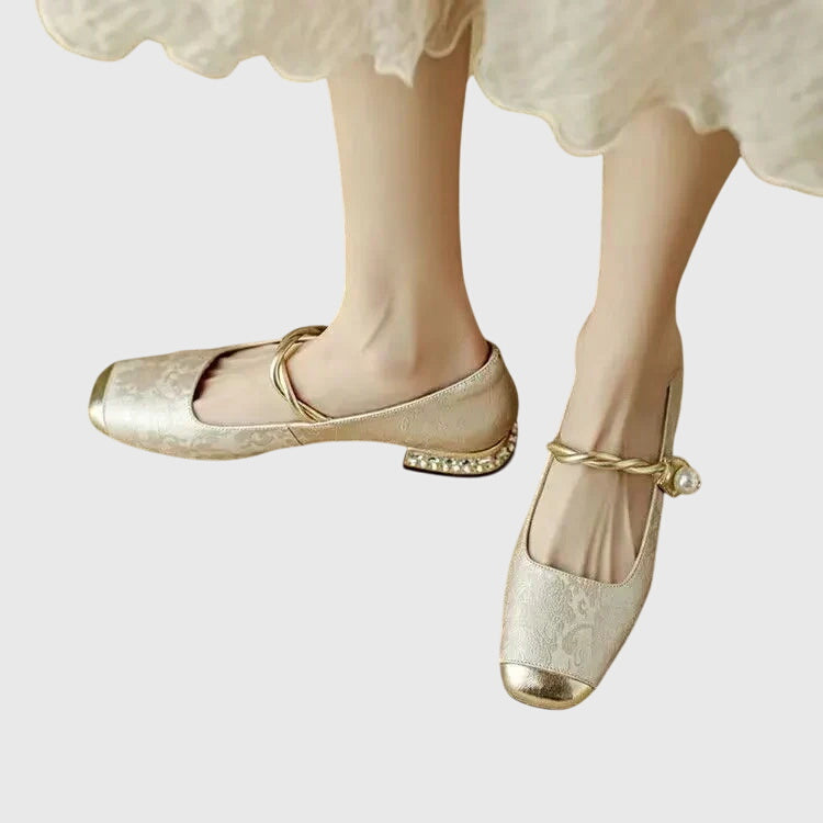 Morgan and Brooke | Cilia™ | Orthopedic Sandals