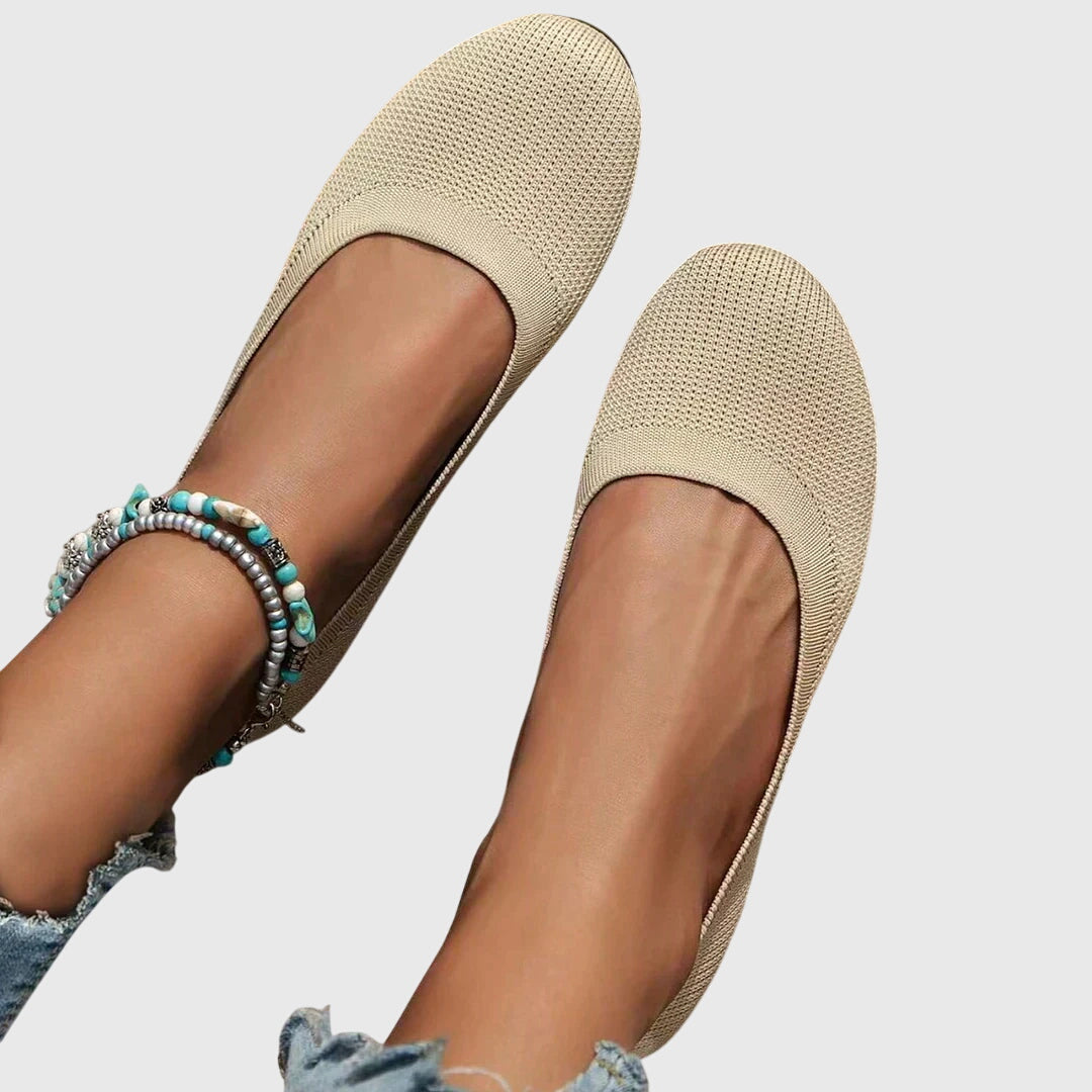 Morgan and Brooke | | Anti-slip breathable shoes