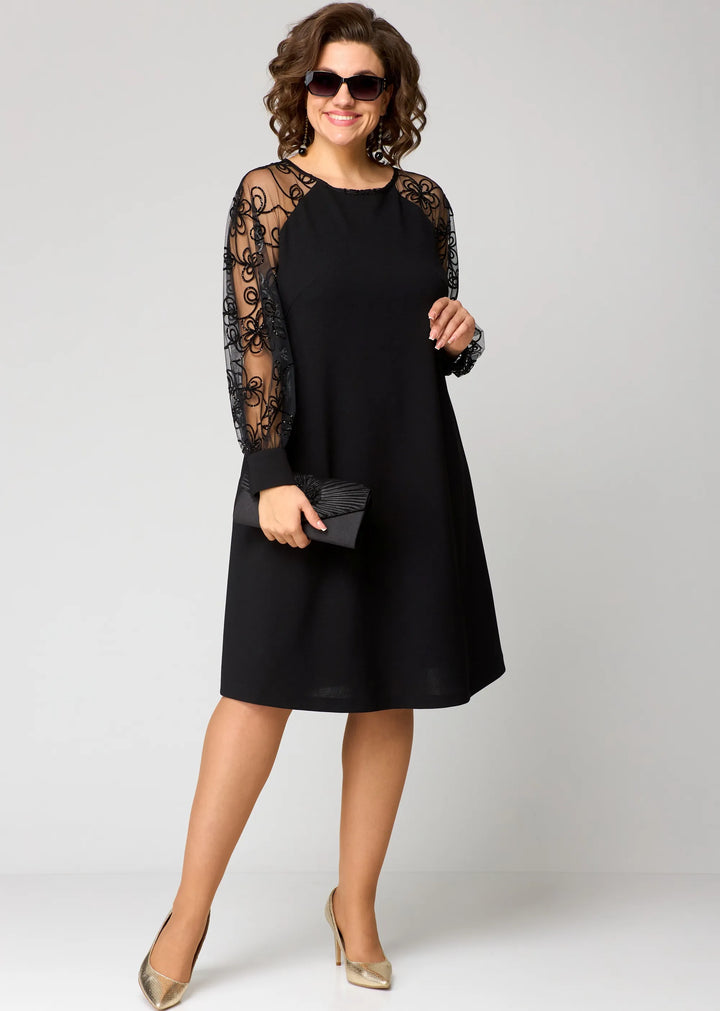 Morgan and Brooke | Lace Dress