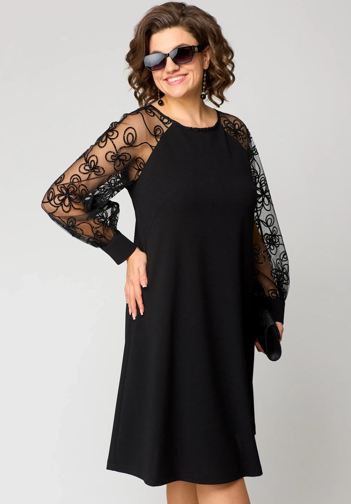 Morgan and Brooke | Lace Dress