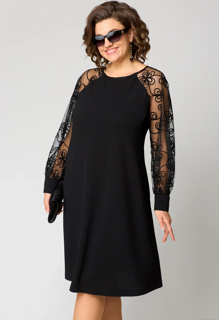 Morgan and Brooke | Lace Dress