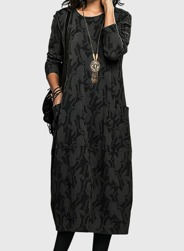 Morgan and Brooke | Casual Round-Neck Dress