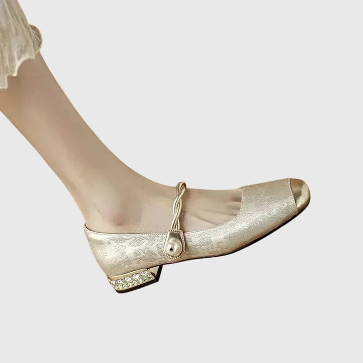 Morgan and Brooke | Cilia™ | Orthopedic Sandals