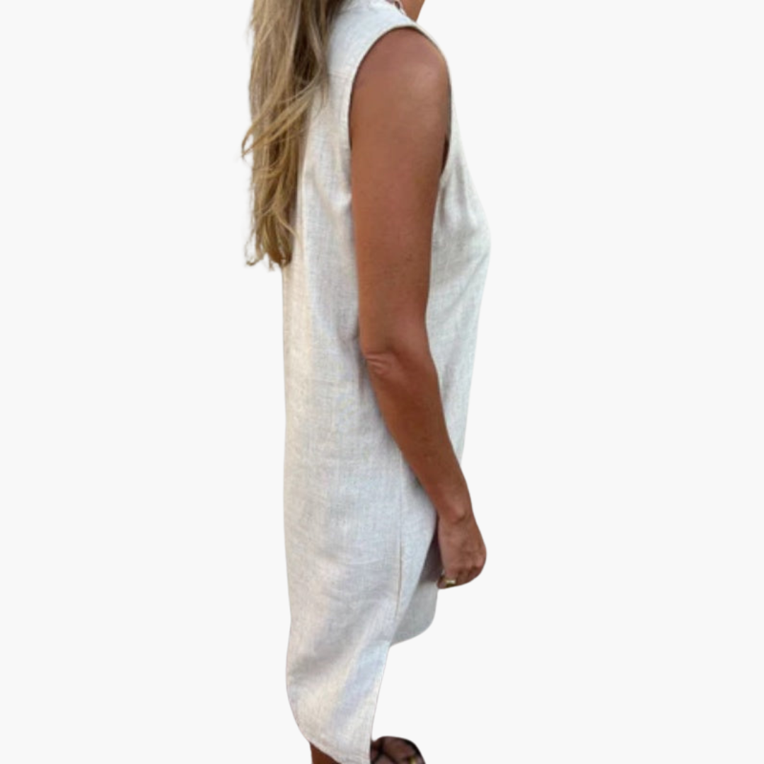 Morgan & Brooke | Black Sleeveless V-Neck Dress