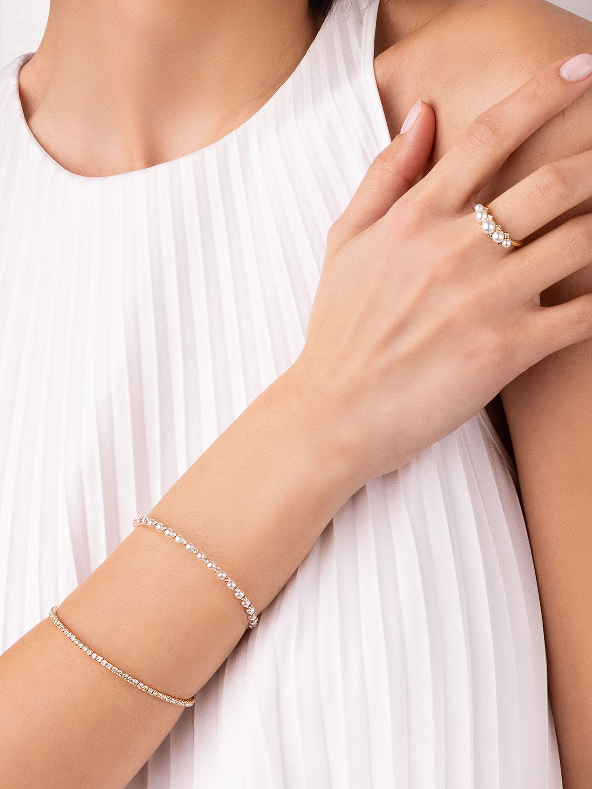 Mia Elegant Ring