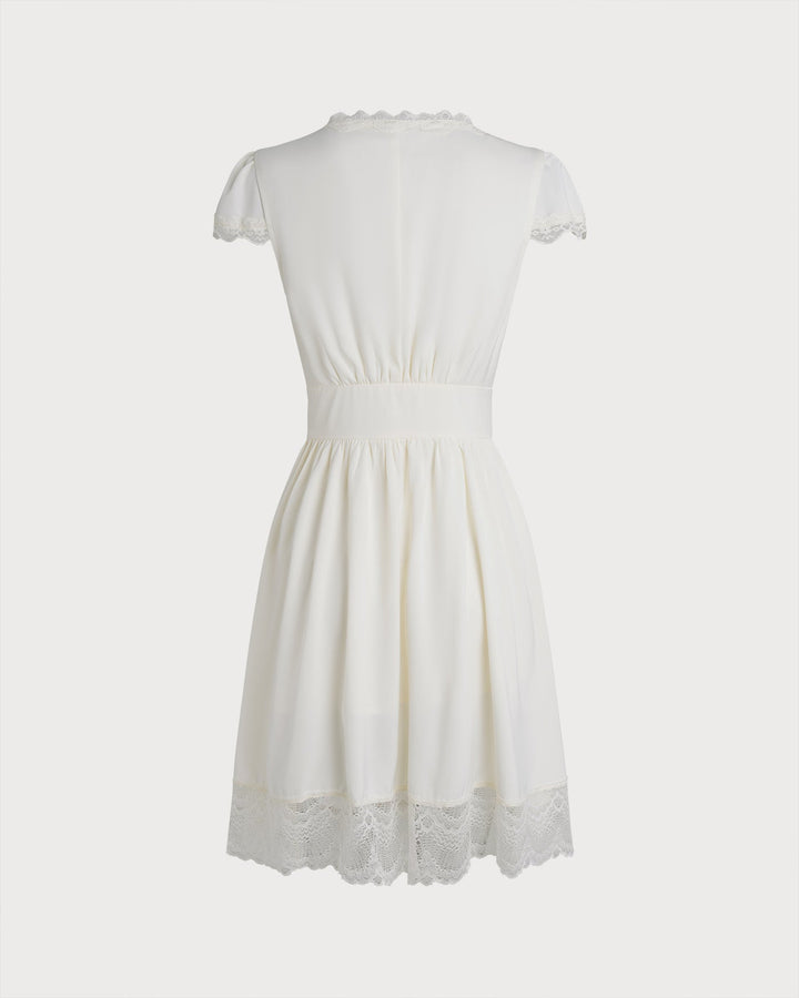 Morgan and Brooke | V Neck Lace Splicing Mini Dress for Women in Apricot