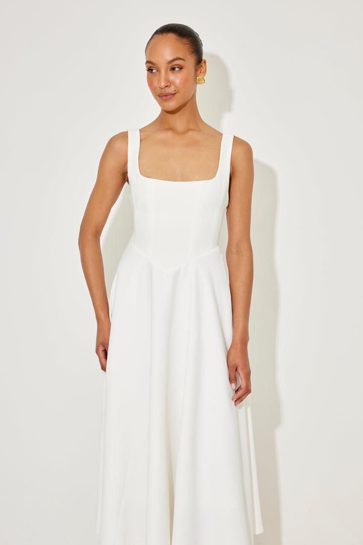 Morgan & Brooke | Flowy Midi-Length Lightweight Dress