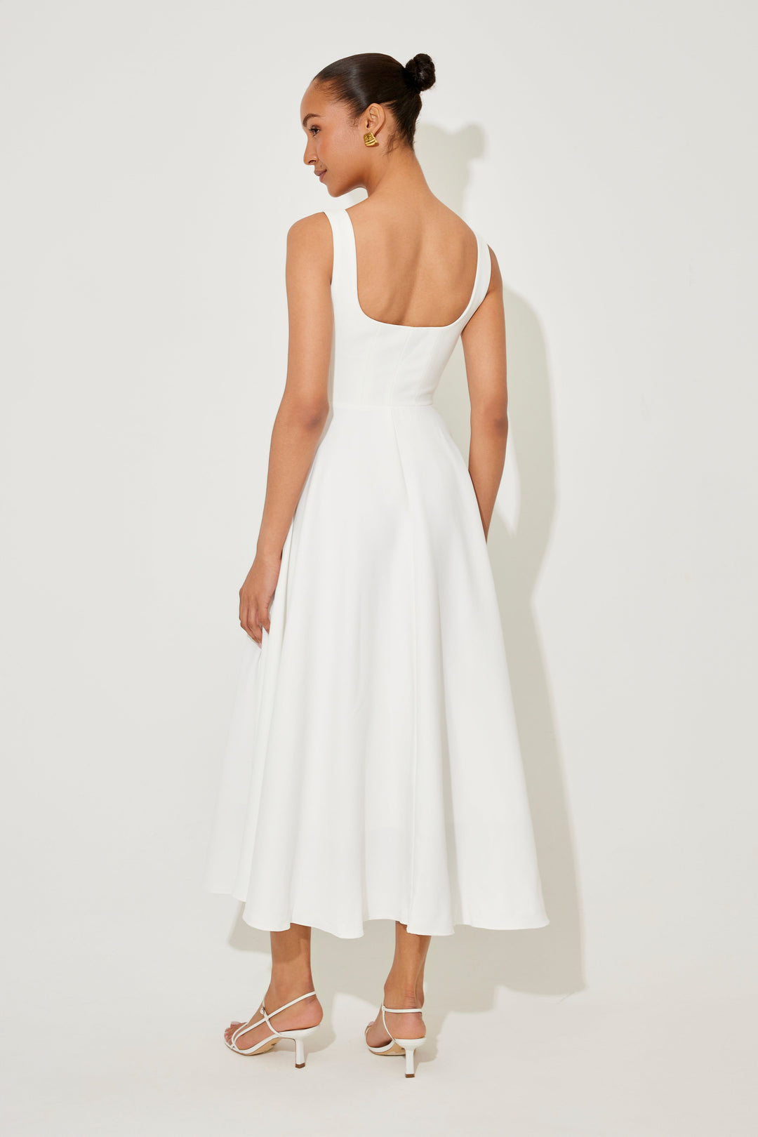 Morgan & Brooke | Flowy Midi-Length Lightweight Dress