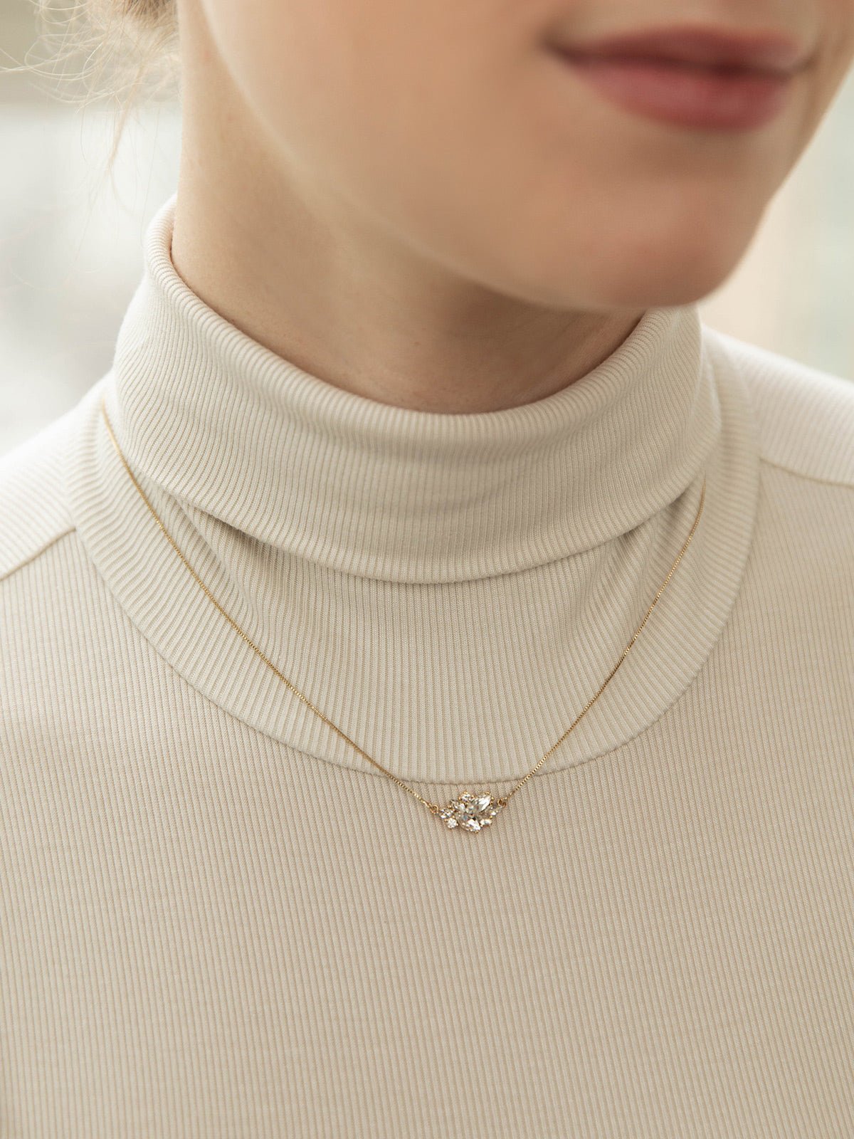 Essie Necklace Pendant