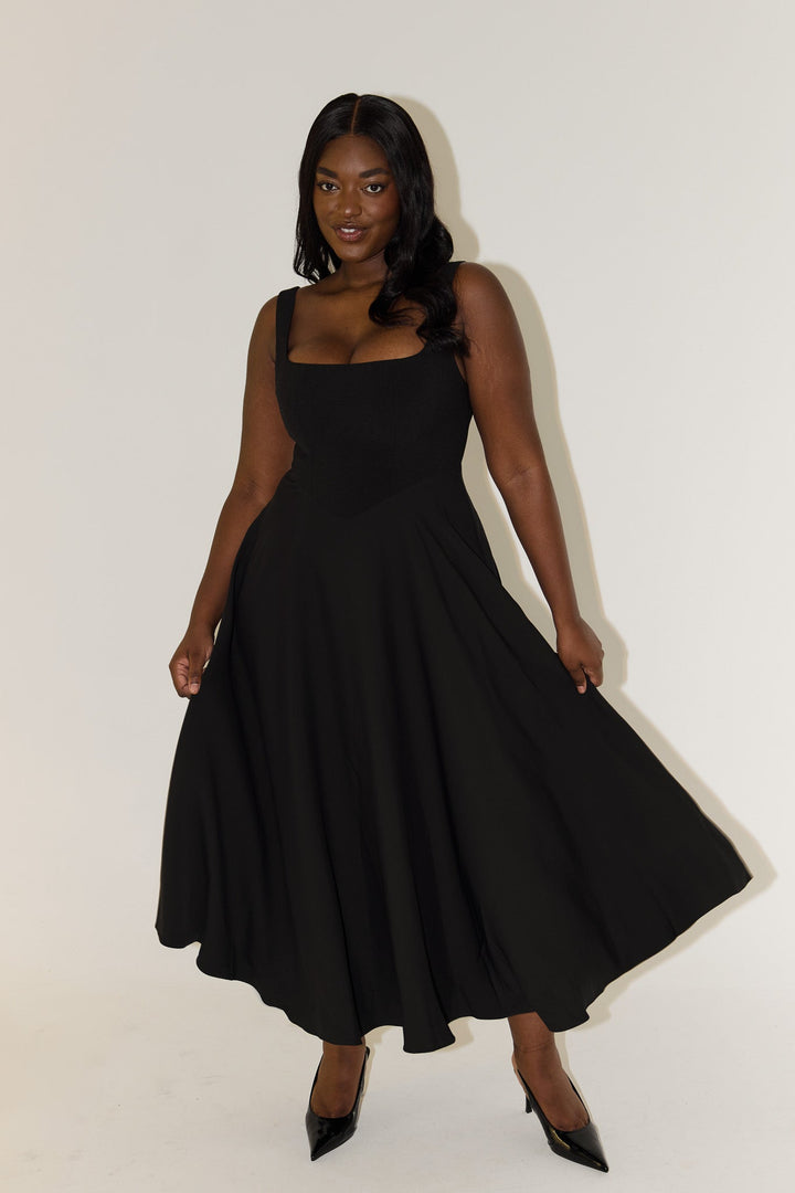 Morgan & Brooke | Flowy Midi-Length Lightweight Dress