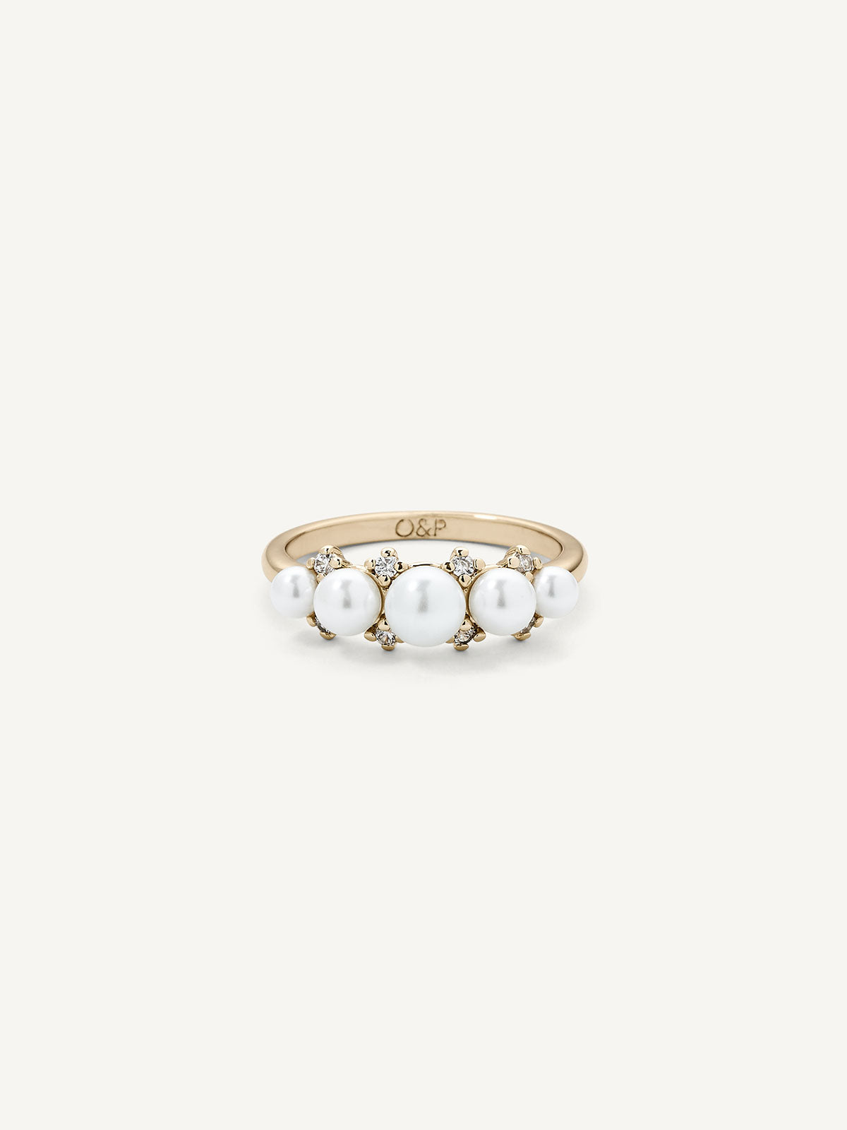Mia Elegant Ring