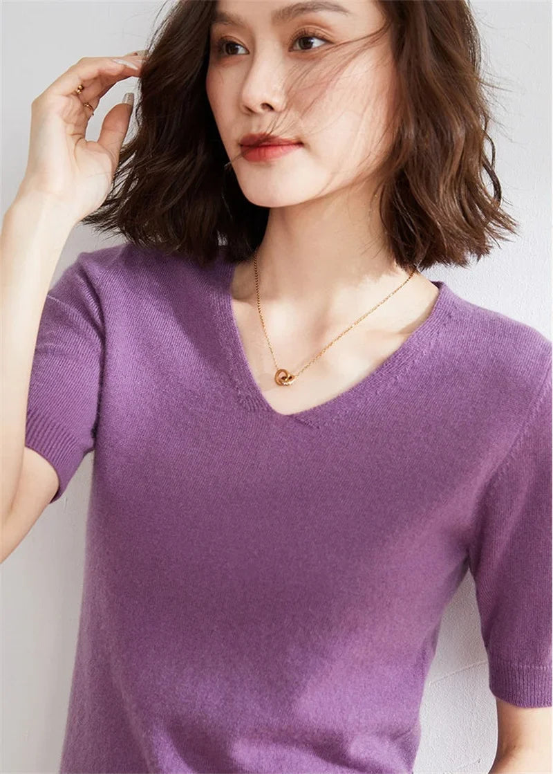 Morgan and Brooke | V-Neck Knit Top