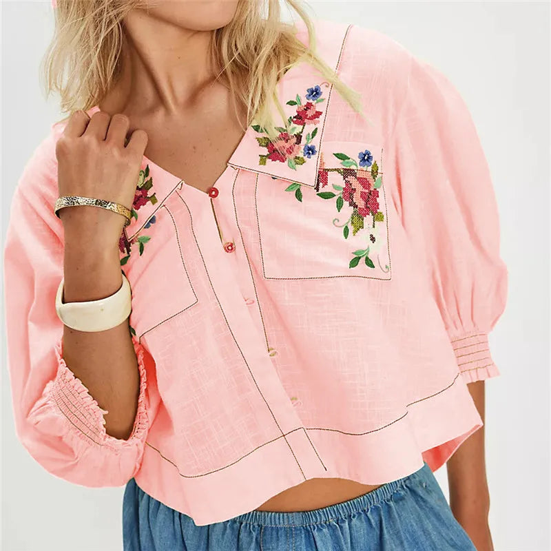 Morgan & Brooke | Floral-Embroidered Cropped Blouse