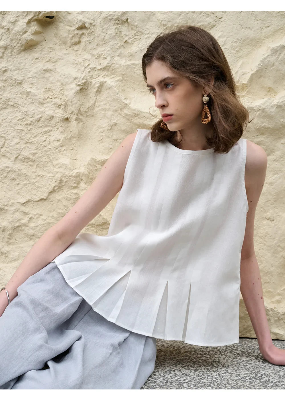 Morgan & Brooke | Pleated Hem Linen Top