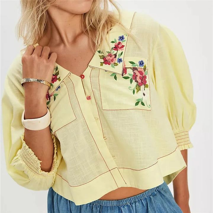 Morgan & Brooke | Floral-Embroidered Cropped Blouse
