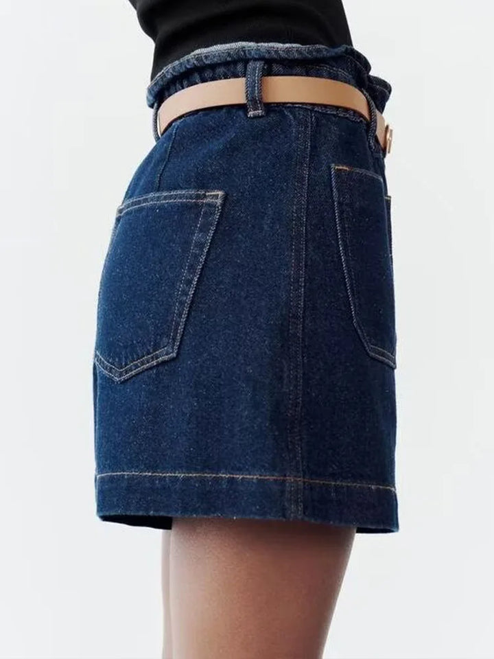 Morgan & Brooke | Light Wash High-Waist Frayed-Hem Denim Shorts