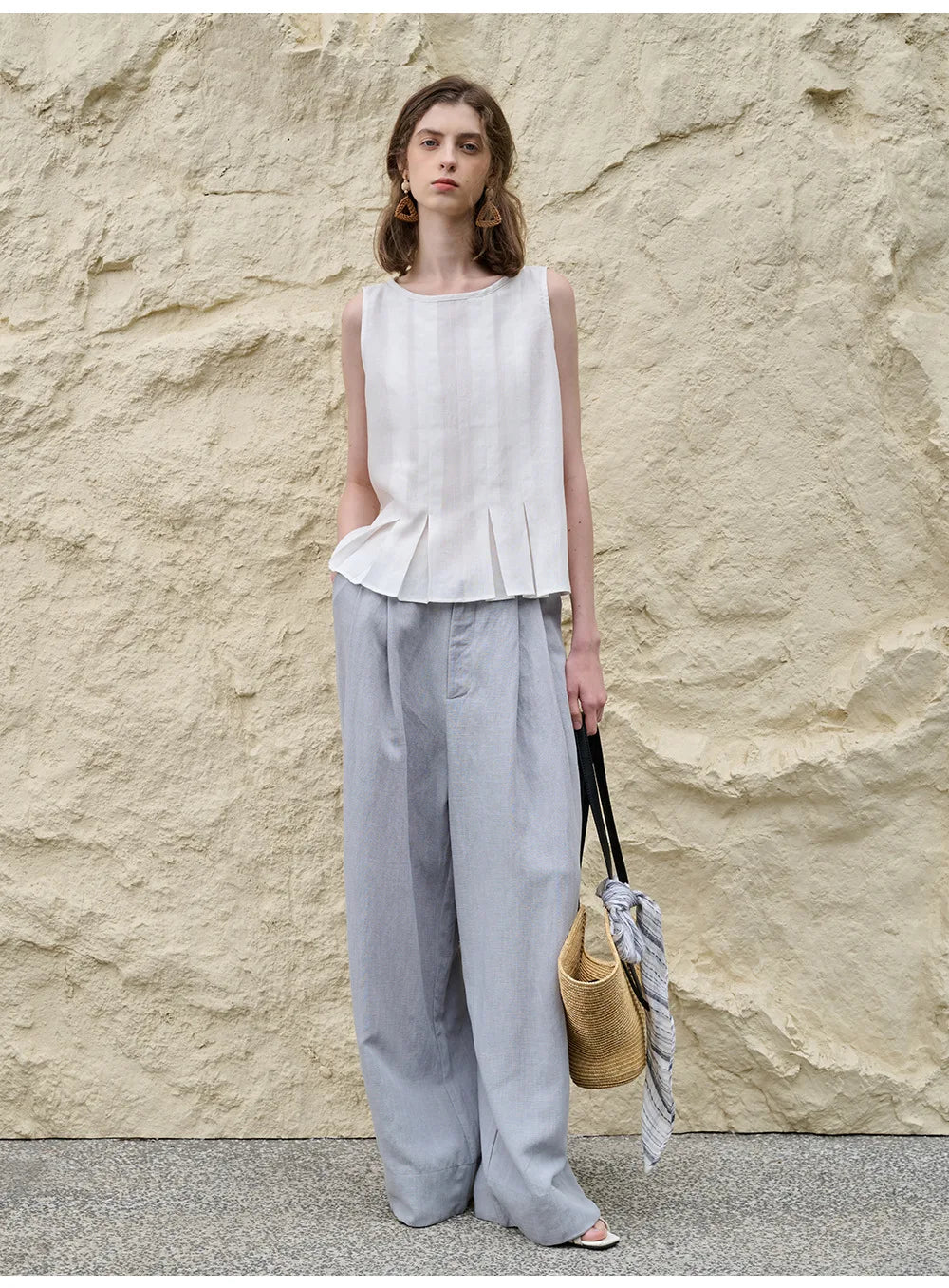 Morgan & Brooke | Pleated Hem Linen Top
