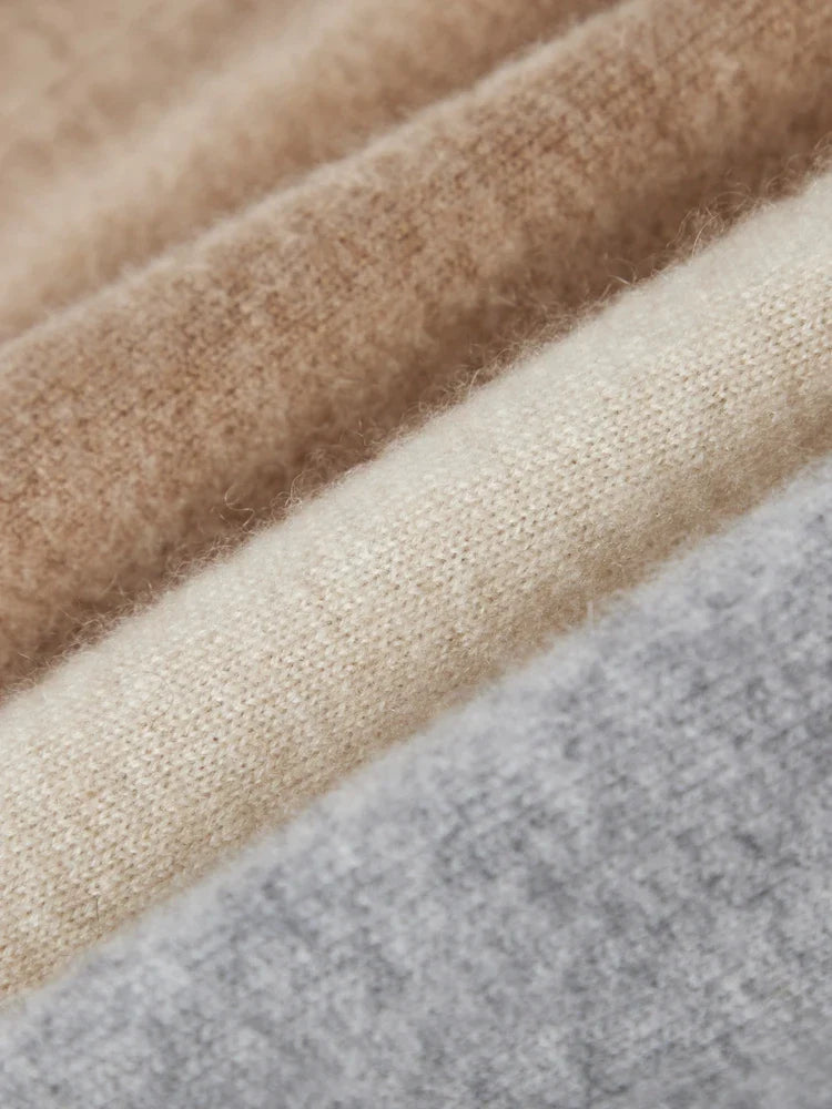 Morgan & Brooke | Crew Neck Relaxed Fit Cashmere Sweater