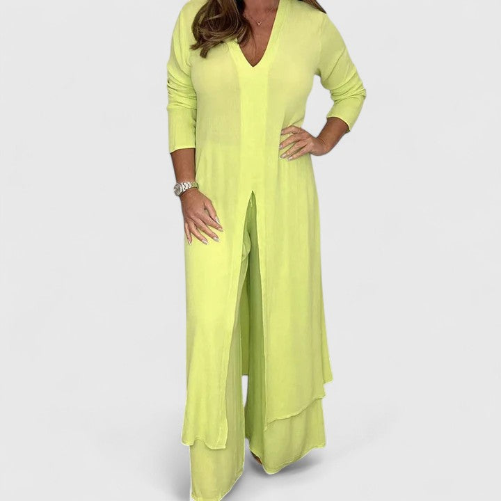 Morgan and Brooke | Comfortable Two-Piece Set