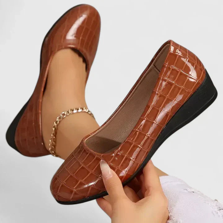 Morgan and Brooke | Zemiryahh | Orthopedic Shoes