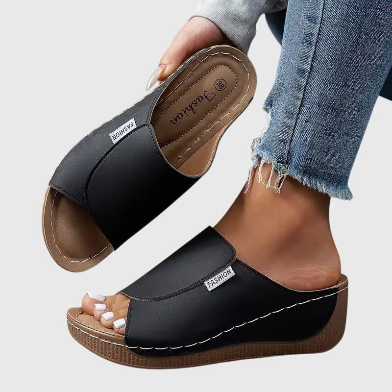 Morgan and Brooke | Orthopedic Sandals