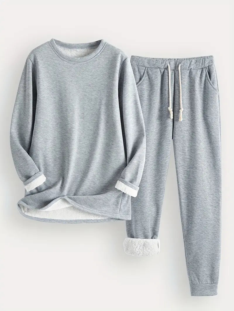 Morgan and Brooke | Comfortable Set