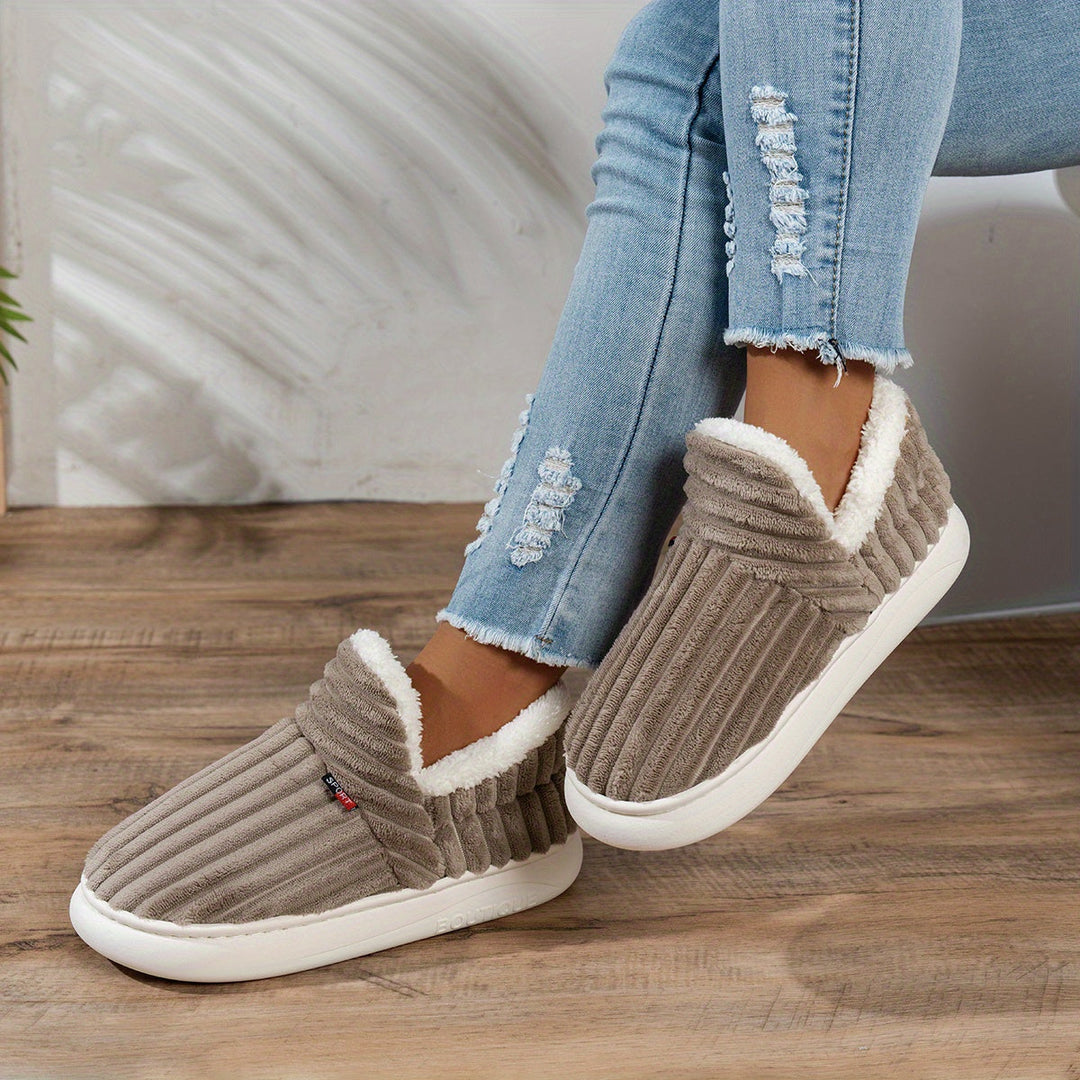 Morgan and Brooke | Alamodara™ | Slippers - Cozy Winter