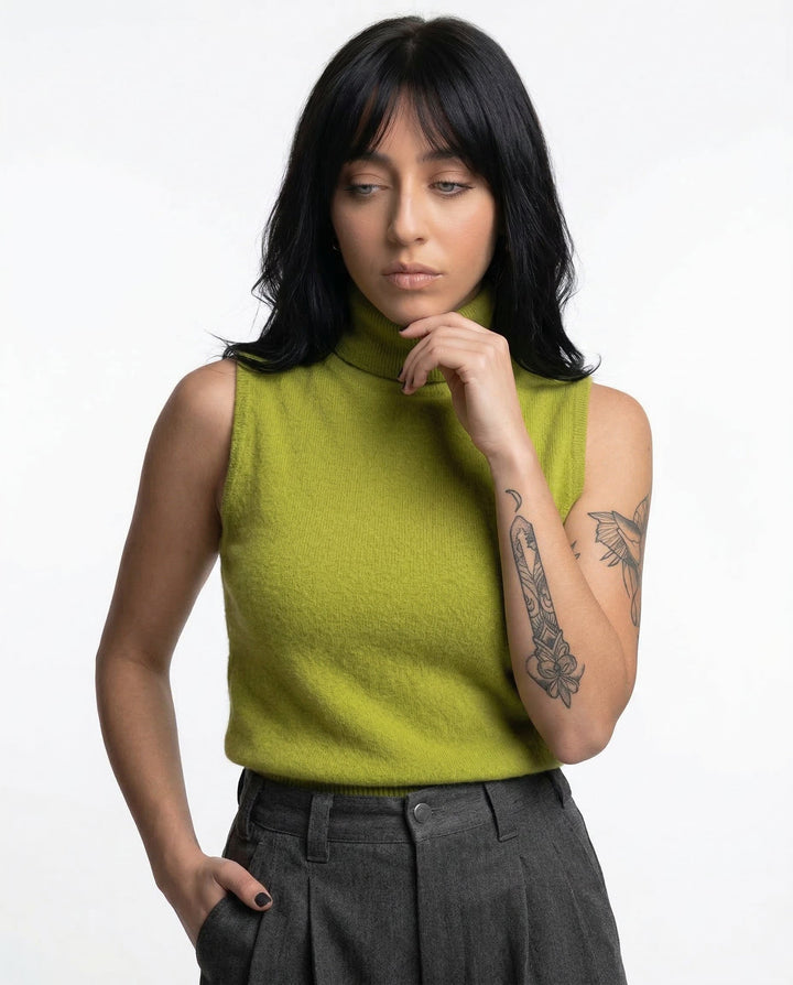 Morgan & Brooke | High-Neck Ribbed Knit Vest