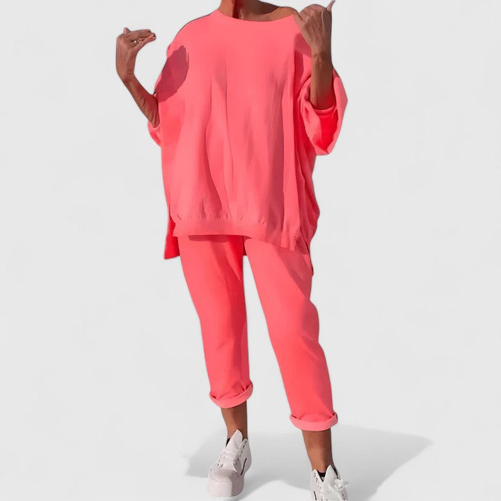 Morgan and Brooke | Vivra | Comfortable Set