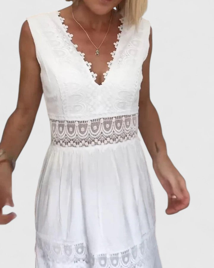 Morgan and Brooke | Midi Dress