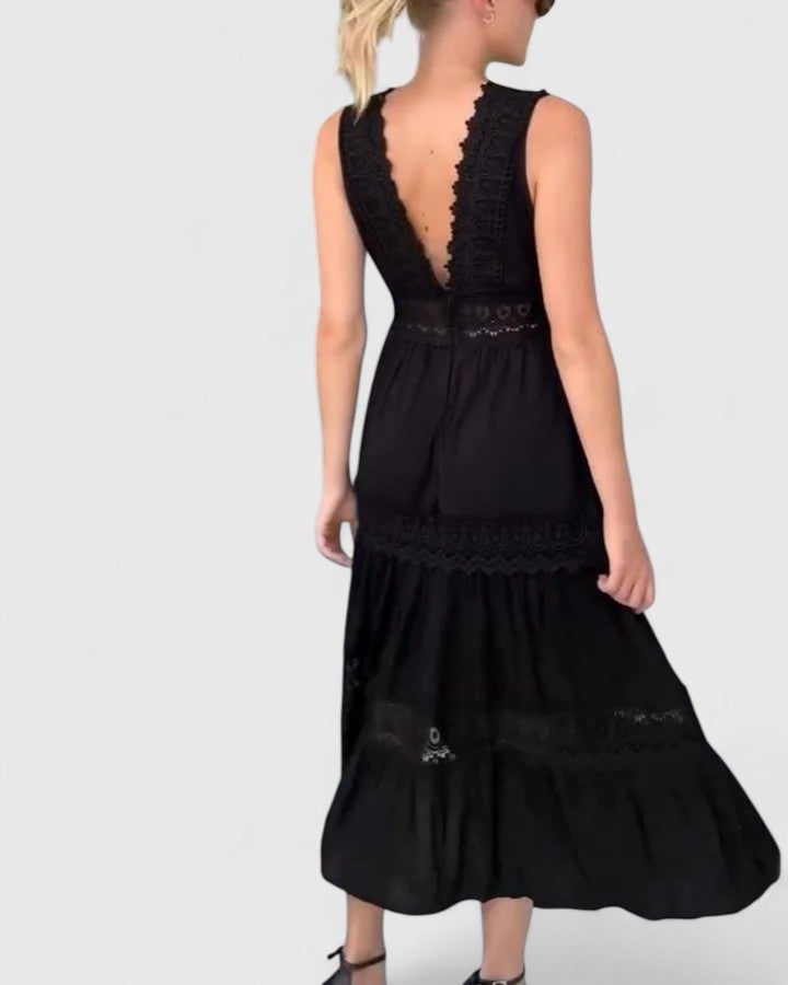 Morgan and Brooke | Midi Dress