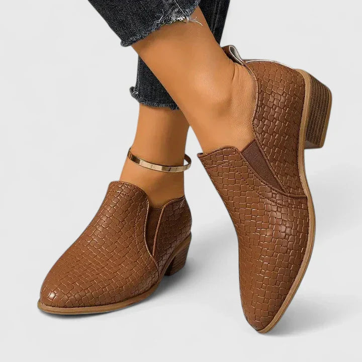 Morgan and Brooke | Orthopedic Shoes