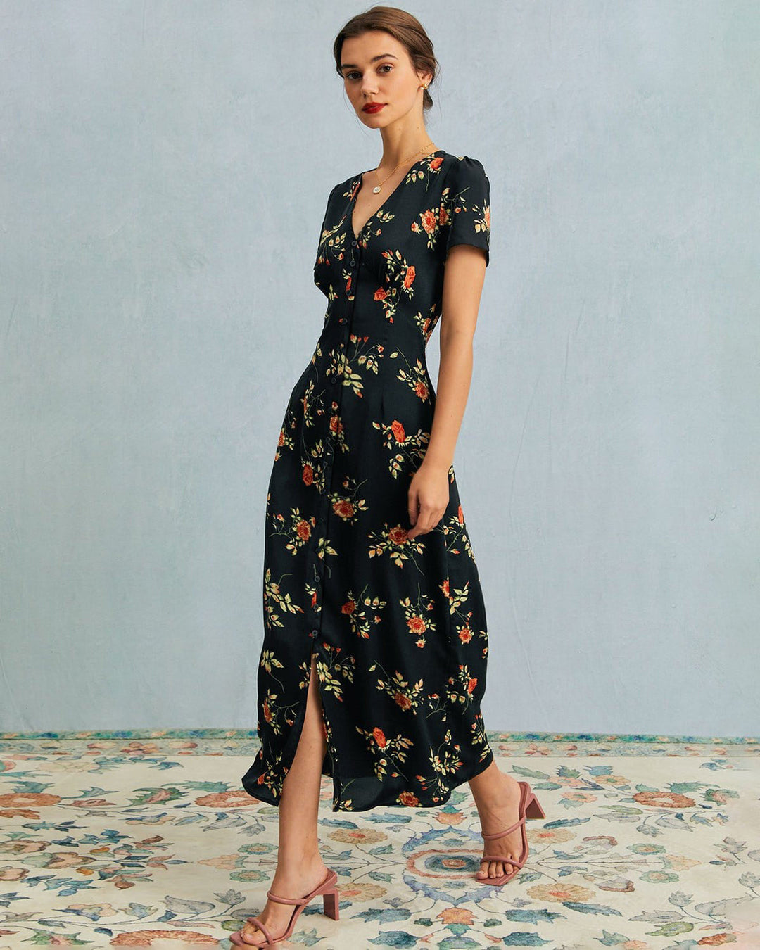 Morgan and Brooke | Black Floral V Neck Short Sleeve Maxi Dress