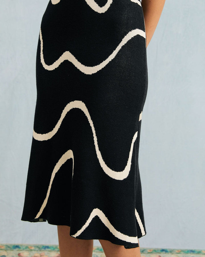 Morgan and Brooke | Black Wave Knit Midi Dress