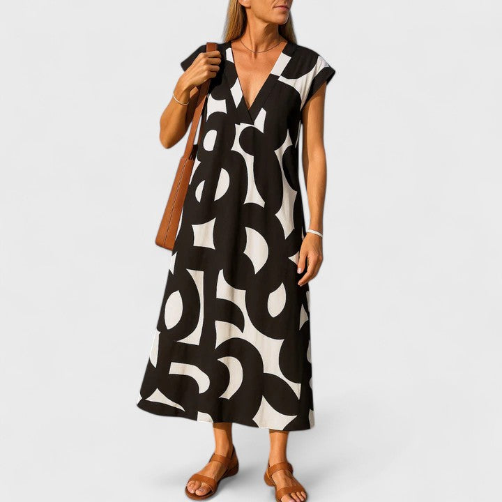 Morgan and Brooke | V-Neck Dress