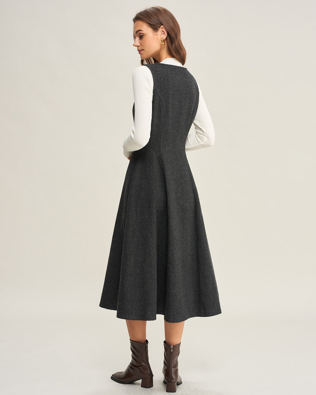 Morgan and Brooke | Grey Tweed Sleeveless Midi Dress