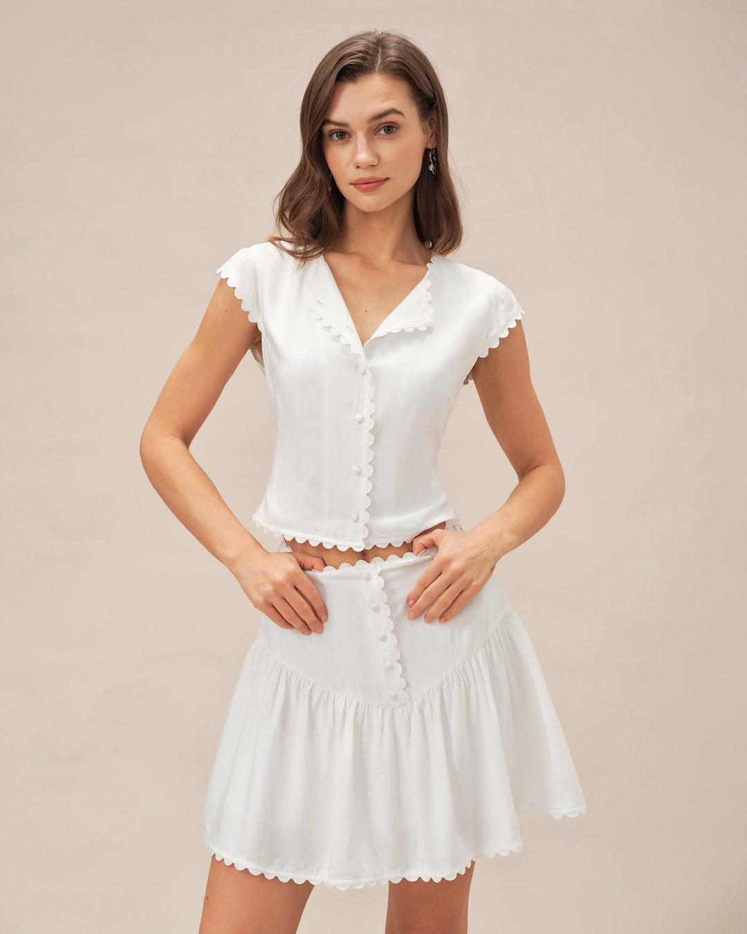 Morgan and Brooke | White Ruched Mini Skirt